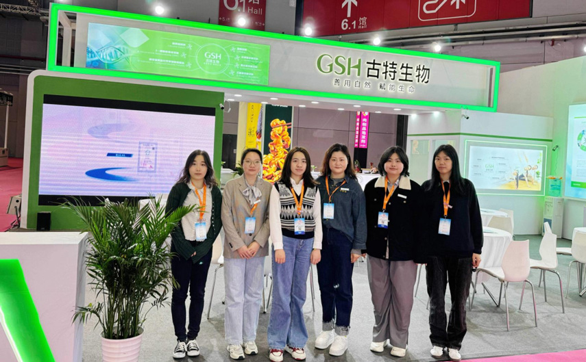 优米娱乐有限公司官网首页下载 展会合影