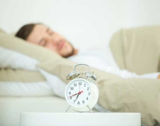 NR补充剂对睡眠健康的影响 NR补充剂对睡眠健康的影响